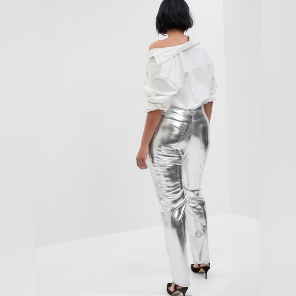 High Rise Vegan Leather Cheeky Straight Pants - Picture 2 of 6